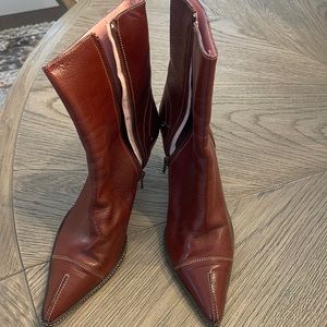 Coach size 7 oxblood ankle boot pointed toe worn twice perfect condition